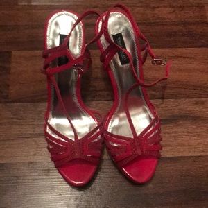 Whit House Black Market  heels